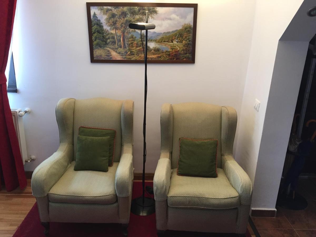 Pensiunea Simona Sîmbăta de Sus Εξωτερικό φωτογραφία