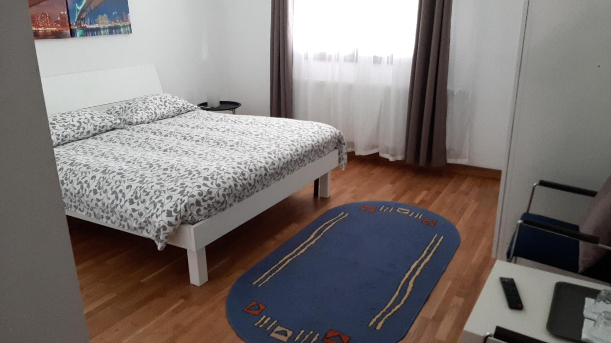 Pensiunea Simona Sîmbăta de Sus Δωμάτιο φωτογραφία